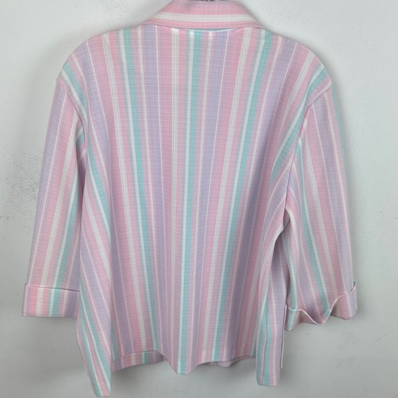 Pastel Striped Women's Blazer - Picture 2 of 7